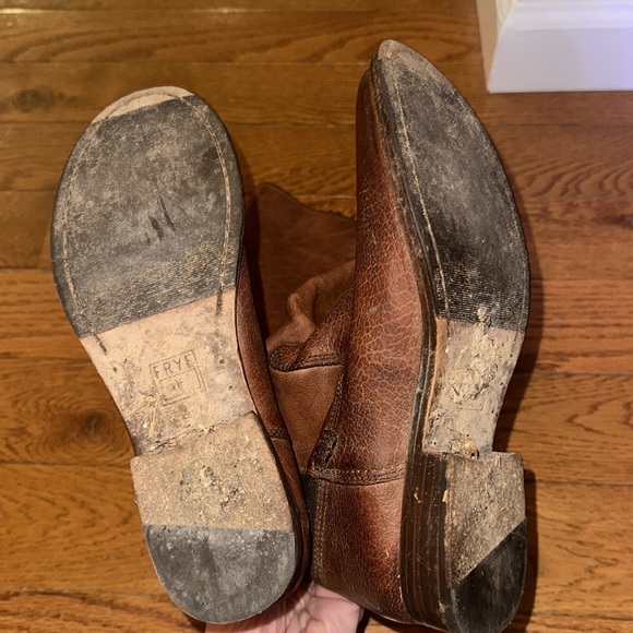 Knee high Frye Boots - Picture 4 of 6